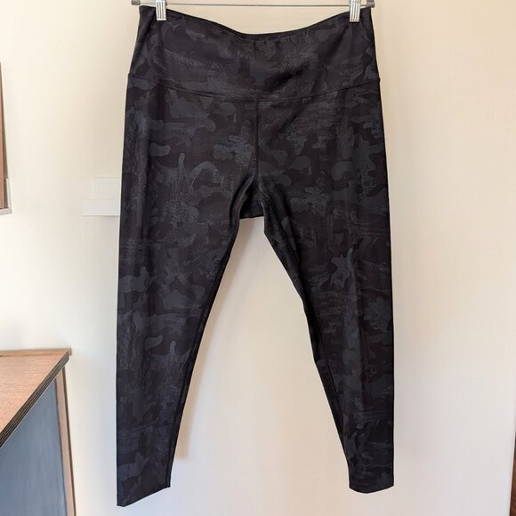 Zella Womens 7/8 Length Studio Leggings Gray Grey Black Camo Floral Print XL - Picture 2 of 6